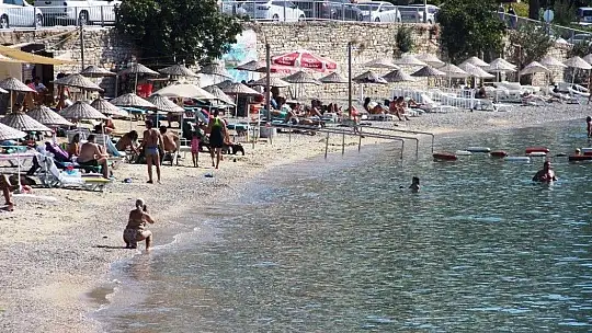 Bodrum'da iç ısıtan görüntüler