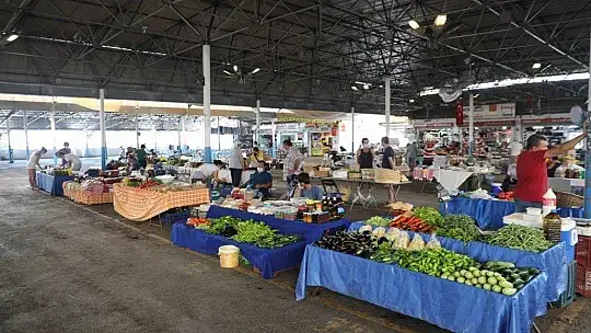 Bodrum'da üretici pazarı açıldı