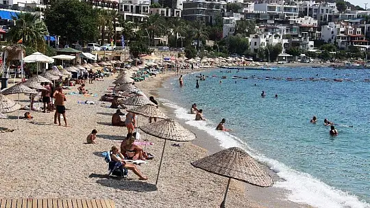 Bodrum sahillerinde yoğunluk azaldı