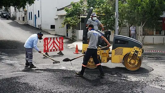 Bodrum yollarında çalışmalar aralıksız devam ediyor 