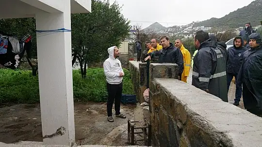 Bodrum'da ekipler, su taşkınlarına karşı teyakkuzda