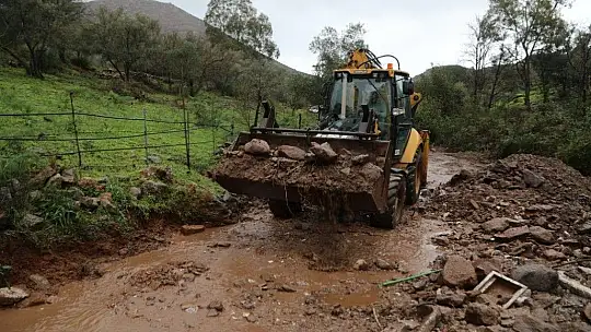 Bodrum'da ekipler, su taşkınlarına karşı teyakkuzda