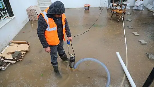 Bodrum'da ekipler, su taşkınlarına karşı teyakkuzda