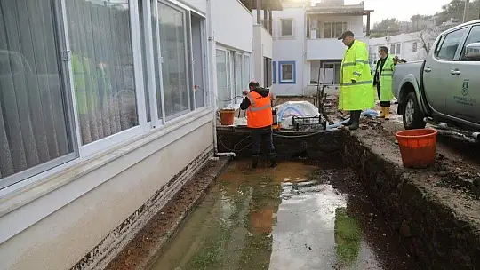 Bodrum'da ekipler, su taşkınlarına karşı teyakkuzda