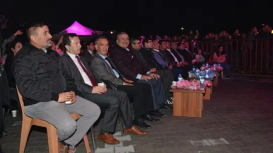 Mustafa Ceceli, Seydikemer'i Coşturdu