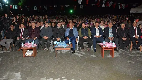 Mustafa Ceceli, Seydikemer'i Coşturdu