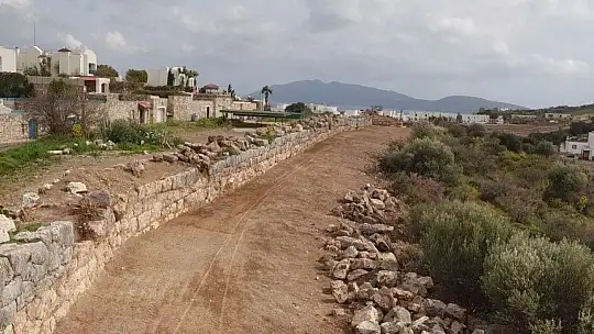 Büyük İskender'in yıktığı sur duvarları gün yüzüne çıktı
