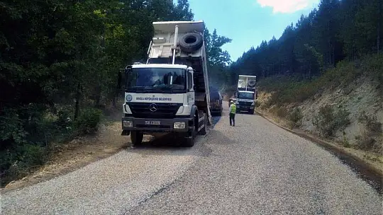 Büyükşehir Akyer Mahallesi'nde yol çalışmaları tamamlandı