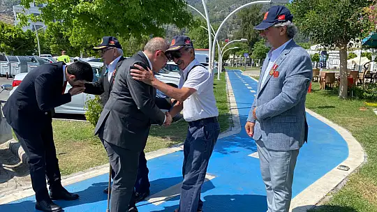 Gaziler Derneği'ne bayram ziyareti 