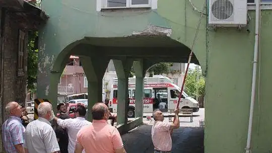 DEMİR '11 CAMİMİZİ BOYATACAĞIZ'