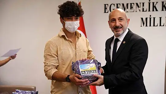 CHP Genel Başkan Yardımcısı Ali Öztunç, Karaca'yı ziyaret etti