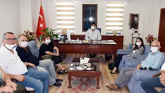 CHP PM Üyesi Gizem Sayar Özcan, Karaca'yı ziyaret etti