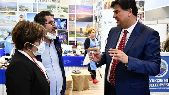 2. Craft İstanbul El Sanatları Fuarı'na Üzümlü Dastarı defilesi damga vurdu