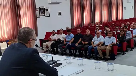Kaymakam Ertaş Muhtarlarla Toplantı Gerçekleştirdi