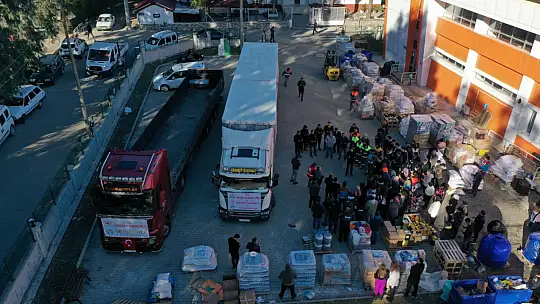 SEYDİKEMER BELEDİYESİ DEPREMZEDELER İÇİN TEK YÜREK