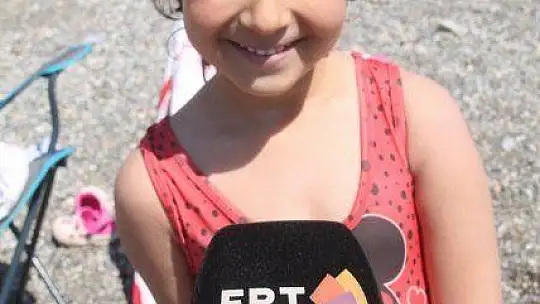 Fethiye'de Gençler Denize Koştu