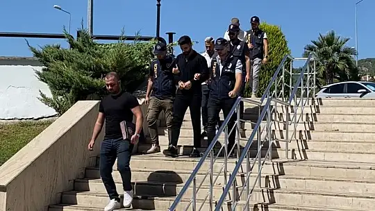 Muğla'da Nitelikli Dolandırıcılar Yakalandı