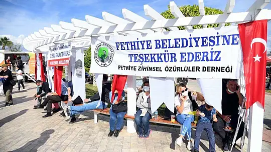 Sen de Gel Down Kafe Açıldı