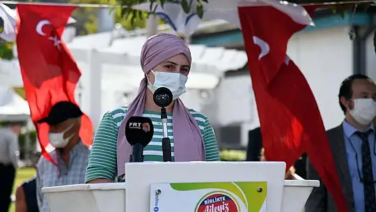 Sen de Gel Down Kafe Açıldı