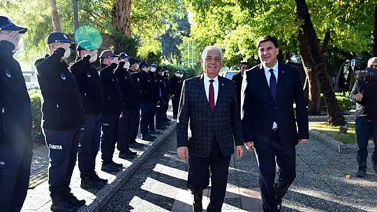 Karaca, 'Cumhuriyet tarihinin en büyük yatırımlarını yapıyoruz'