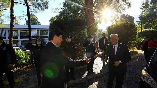 Karaca, 'Cumhuriyet tarihinin en büyük yatırımlarını yapıyoruz'