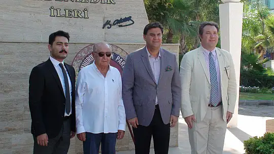 CUMHURİYET HALK PARTİSİ 99. YAŞINI KUTLADI