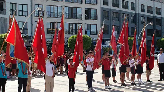 2022-2023 EĞİTİM ÖĞRETİM YILI TÖRENLE BAŞLADI 