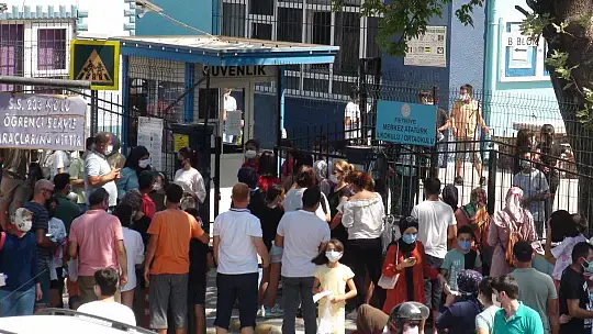 Fethiye'de Bursluluk Sınavı Heyecanı Yaşandı