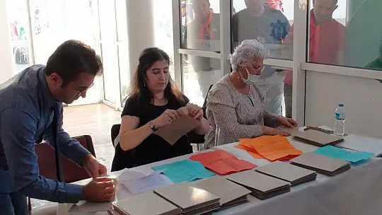 İLKAY TUGAY BAŞKANLIĞI ALDI