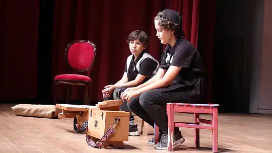 'Çevre Haftası' çocuk tiyatrosu ile başladı