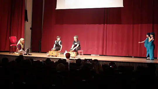 'Çevre Haftası' çocuk tiyatrosu ile başladı