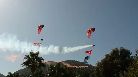 Fethiye'de Cumhuriyet coşkusu