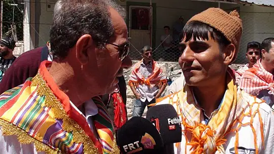 YÖRÜK ŞENLİĞİNE YOĞUN KATILIM