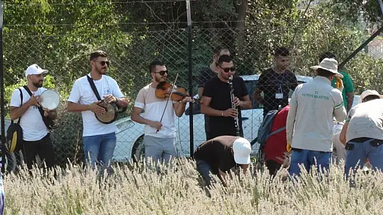 BAŞKAN KARACA, 'BÖLGE EKONOMİSİNE KATKI SAĞLIYOR'