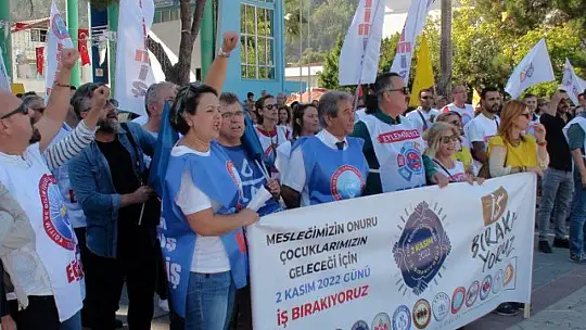 14 EĞİTİM SENDİKASI İŞ BIRAKTI