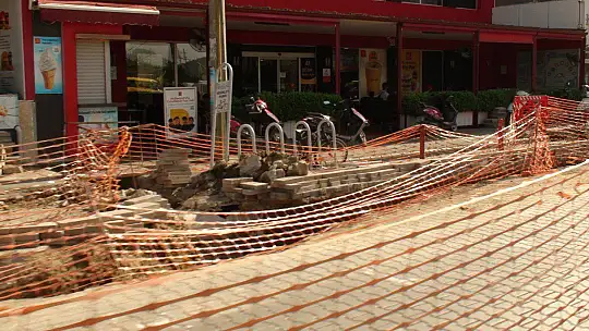 GAFFAR OKKAN CADDESİNDE ÇALIŞMALAR DEVAM EDİYOR