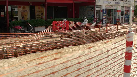 GAFFAR OKKAN CADDESİNDE ÇALIŞMALAR DEVAM EDİYOR