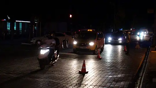 EMNİYETTEN GECE MESAİSİ