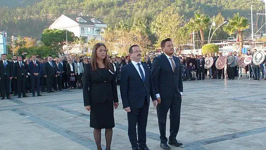 MUSTAFA KEMAL ATATÜRK TÖRENLE ANILDI