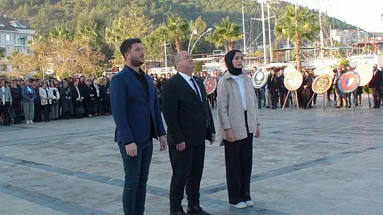 MUSTAFA KEMAL ATATÜRK TÖRENLE ANILDI