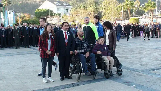 MUSTAFA KEMAL ATATÜRK TÖRENLE ANILDI