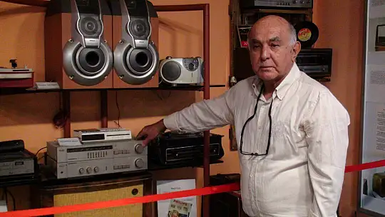 AZİZ ÇETİNKAYA SERGİSİ HALKLA BULUŞUYOR