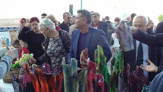 3 ARALIK İÇİN ÖZEL STANT