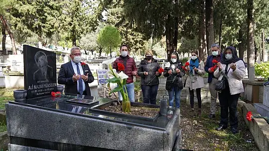 Milaslı Sanatçı Nazmi Yükselen kabri başında anıldı