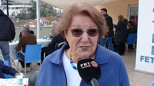 ÇYDD'DEN ÇİĞ BÖREK VE AŞURE ETKİNLİĞİ