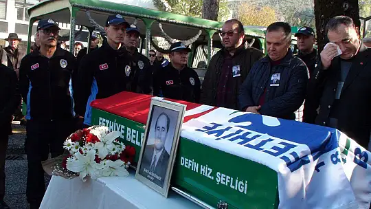 BAŞKAN KANDÖNMEZ İÇİN TÖREN DÜZENLENDİ