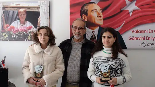 BRİÇ TURNUVASINDAN FETHİYE'YE DERECE İLE DÖNDÜLER