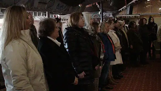 EBRU OĞUZHAN YETER GÜVEN TAZELEYEREK TEKRAR BAŞKAN SEÇİLDİ