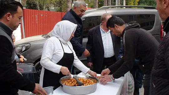 KARADENİZLİ AİLESİNDEN LOKMA HAYRI