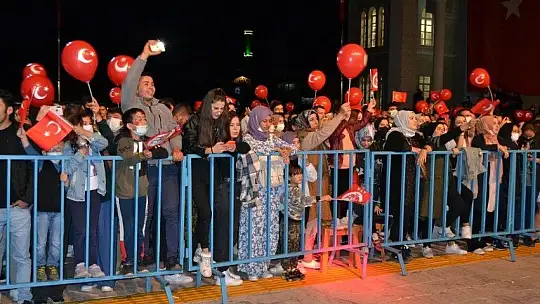 Seydikemer'de Cumhuriyet Konseri Coşkusu